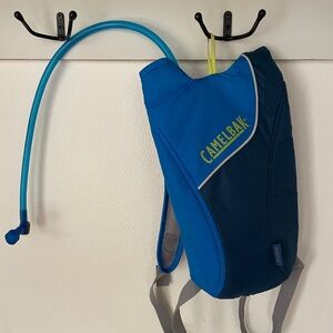 Kids Camelbak EUC with bladder